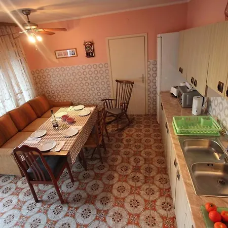 House Barbara 度假居 *